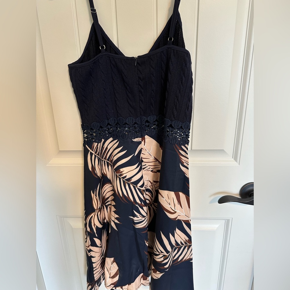 Shein dress - Picture 2 of 3
